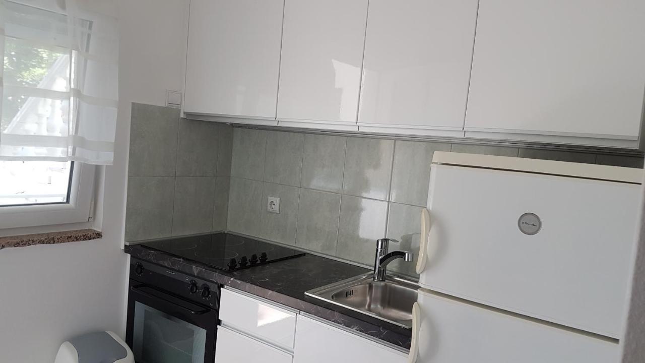 Apartments B&B Povljana Ngoại thất bức ảnh