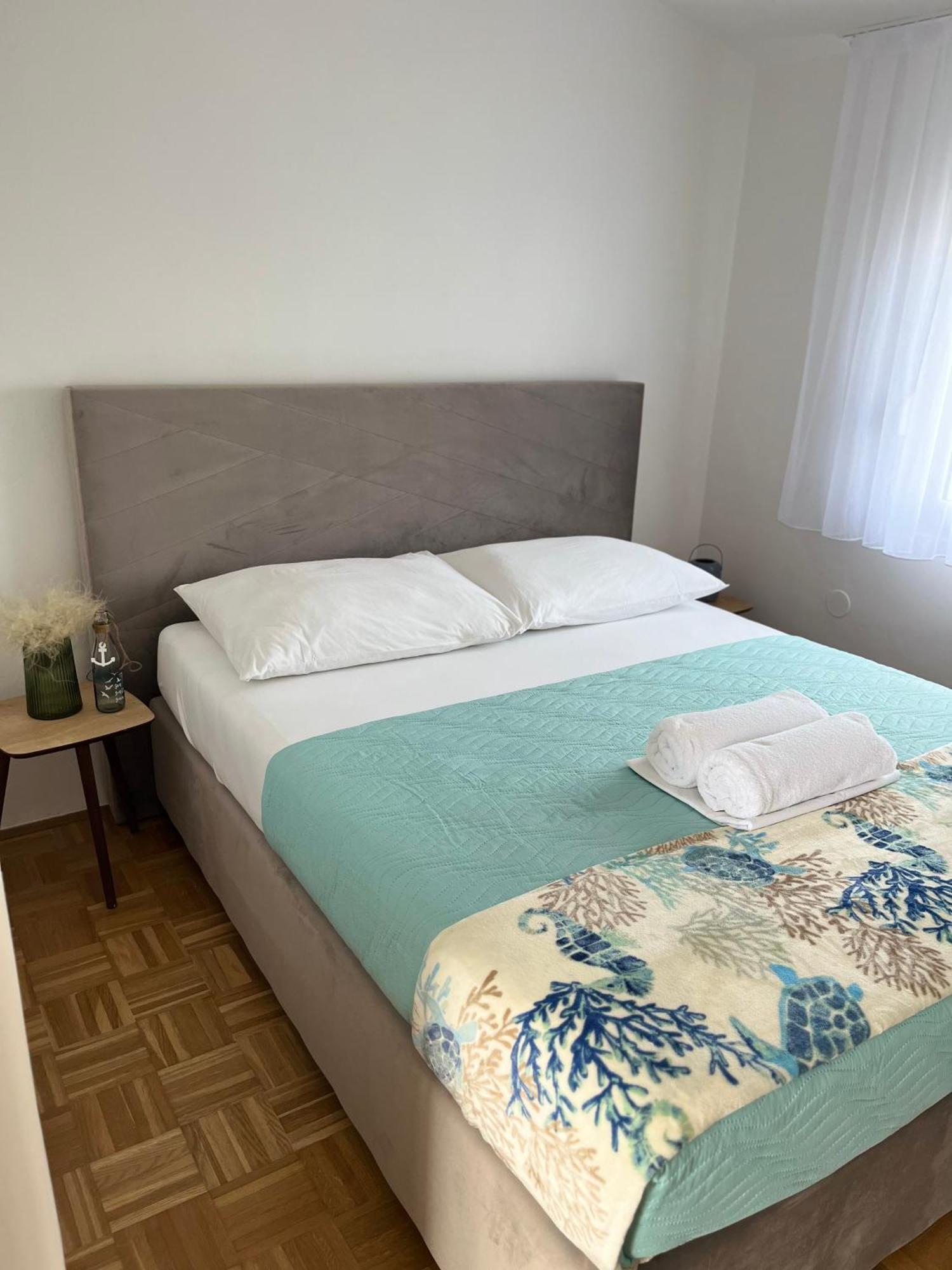 Apartments B&B Povljana Ngoại thất bức ảnh