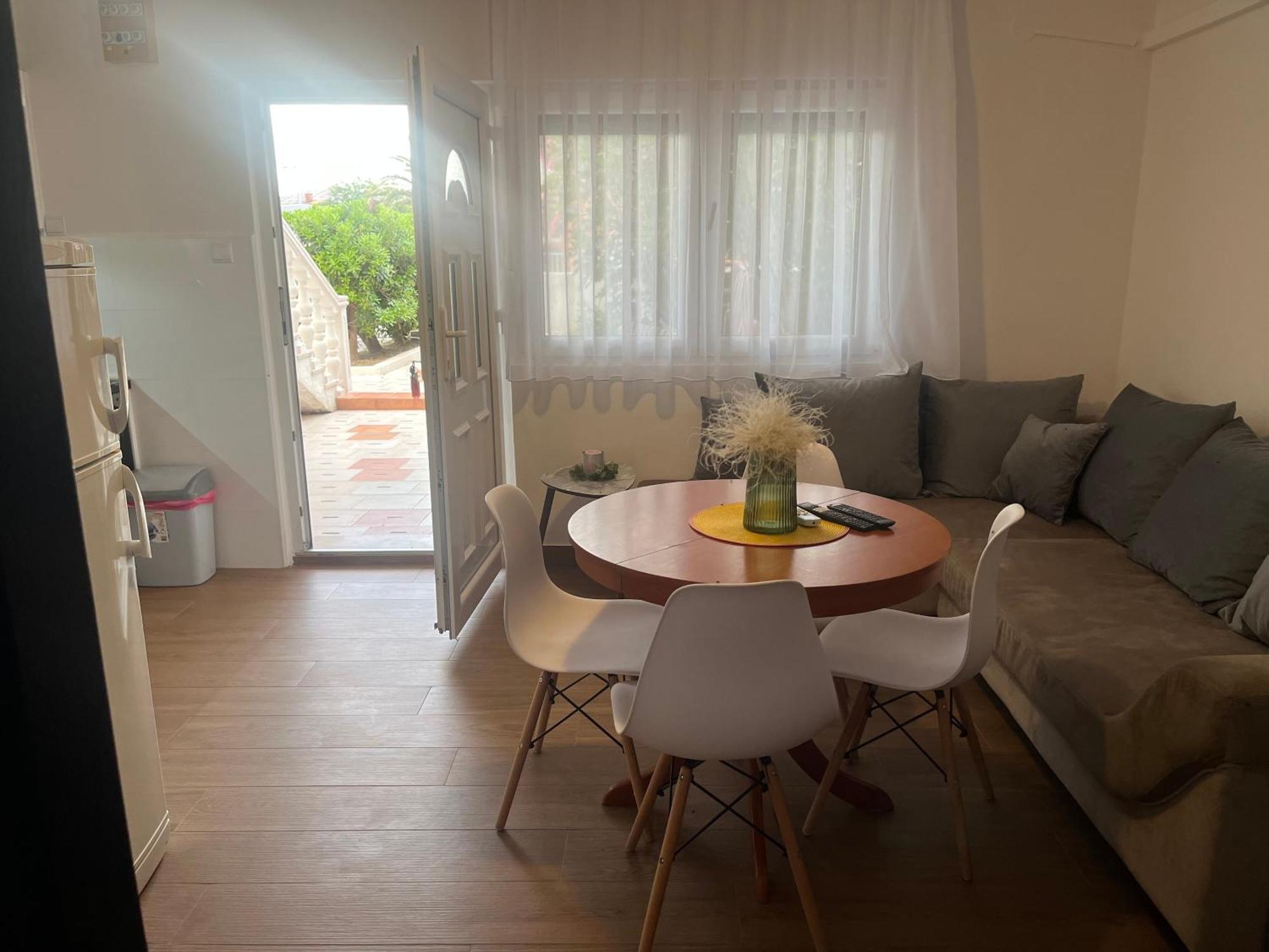 Apartments B&B Povljana Ngoại thất bức ảnh